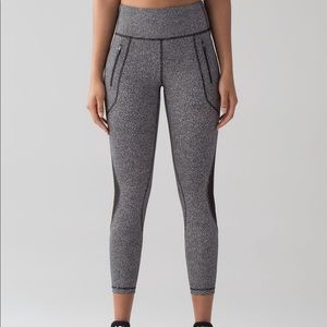 Lululemon Invigorate 7/8 Tight
Chakra Print Alpine